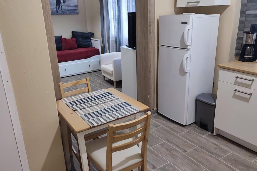 Kostas Appartment 테살로니키 외부 사진